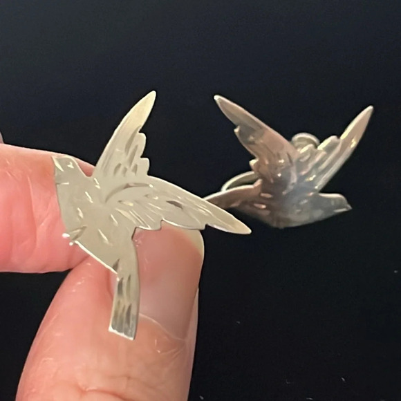 Sterling Silver Vintage Screw Back Swallow Bird Earrings - Picture 5 of 6
